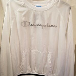 NWT Ladies Champion Nylon Pullover Top